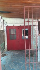 Se alquila local o deposito, en Neptunia sur 