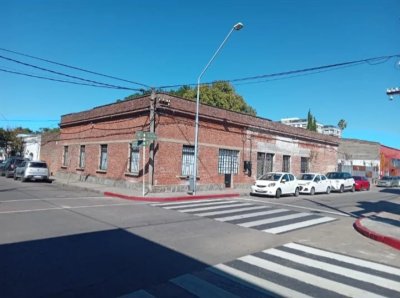 Local centrico en alquiler anual 