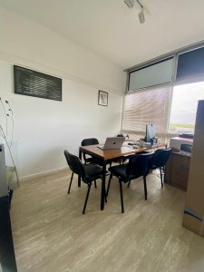 Se vende local en Punta del Este. Atención dueños de negocios