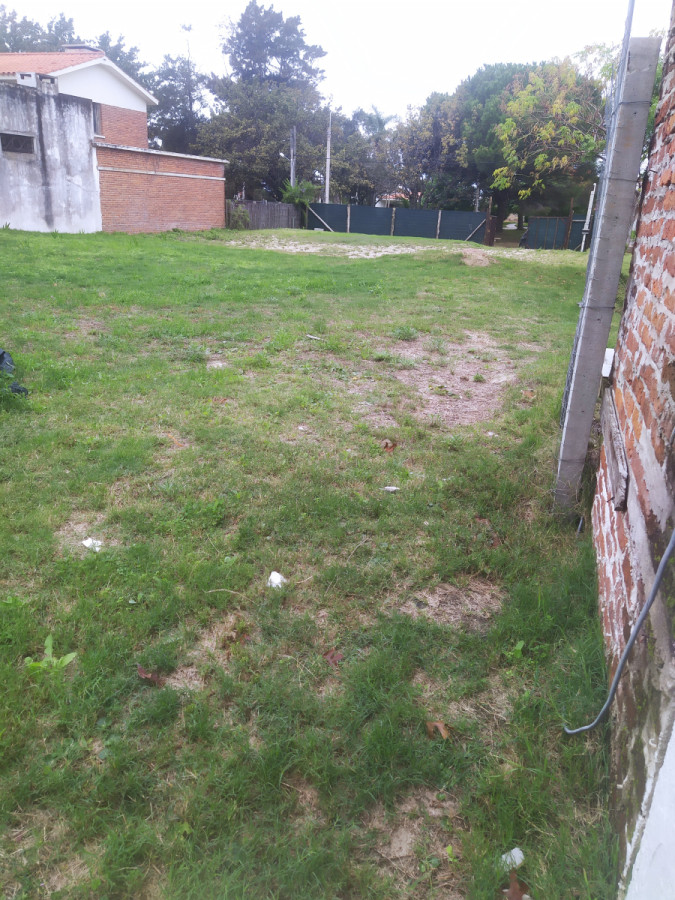 Venta de terreno en Atlántida cerca del mar - con vista despejada.