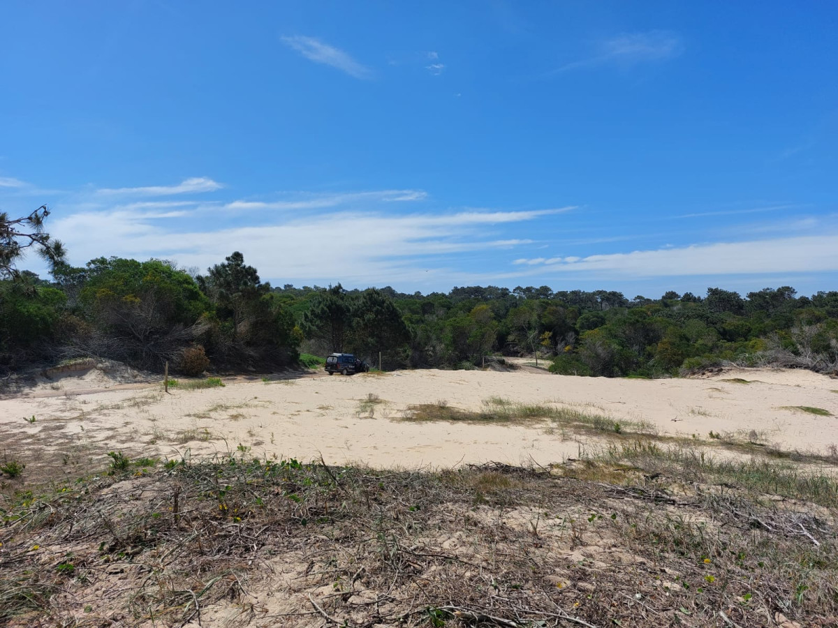 La Esmeralda tres lotes se venden juntos suman 1700 metros financio