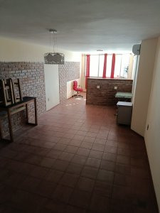 Oportunidad se Alquila Oficina en Ciudad Vieja 43mt2 con gastos comunes Incluidos! 