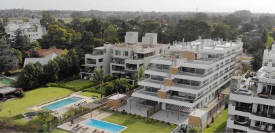 Alquiler Departamento 3 Dormitorios en Carrasco Este Nuevo con Vista al Lago