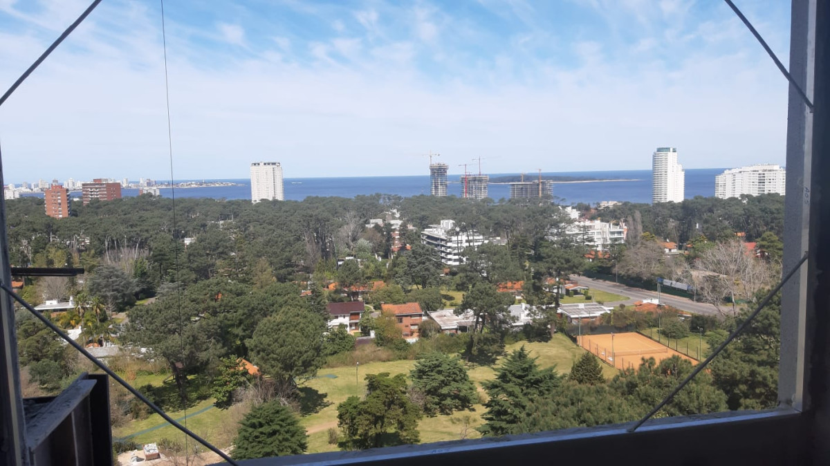 Torre Gaudí  Estrene Gran Vista  en Noviembre 2020 Av. Roosvelt con bajos Gastos comunes y proximo a Terminal Maldonado