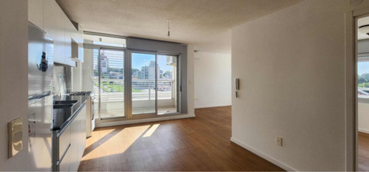 Venta Apartamento 2 Dormitorios En E-tower Campiglia Malvin con Renta