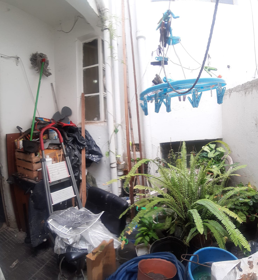 Pleno Barrio Reus a mts. de Arenal Grande: Apartamento en Planta Baja todo al frente con Renta