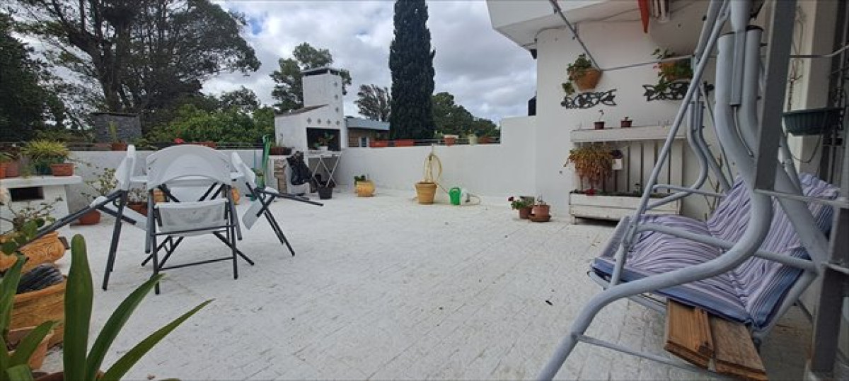 Alquiler Apartamento Carrasco 1 dorm Estufa Parri cochera t