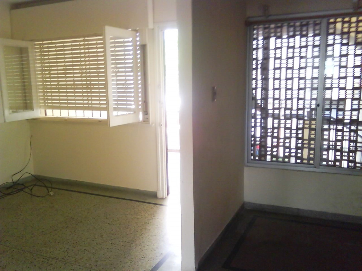 Venta apartamento en Buceo proximo Av. Rivera: Anzani Contrafrente muy luminoso