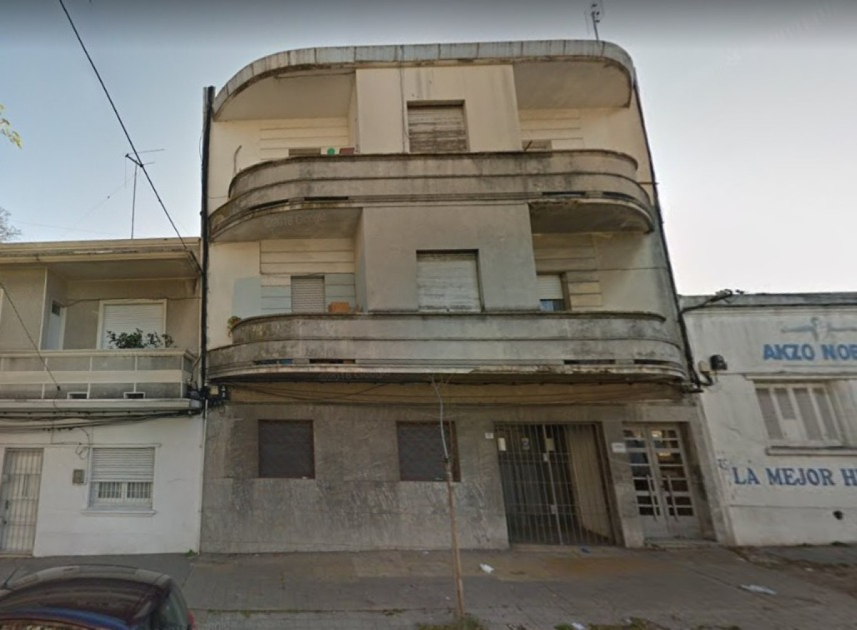 Venta de Edificio con Múltiples Rentas Proximo Gral. Flores y Garibaldi con más de 1000 m2 edificados