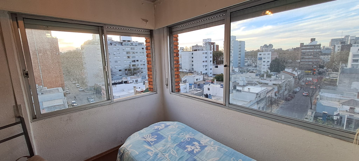 Venta Apartamento Piso Alto Pocitos Proximo Av. Rivera y Fco. Soca Estupenda Vista Despejada