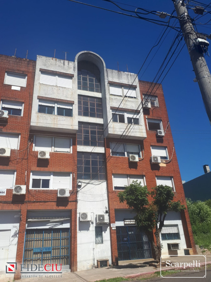 Prolijo Apartamento en Alquiler