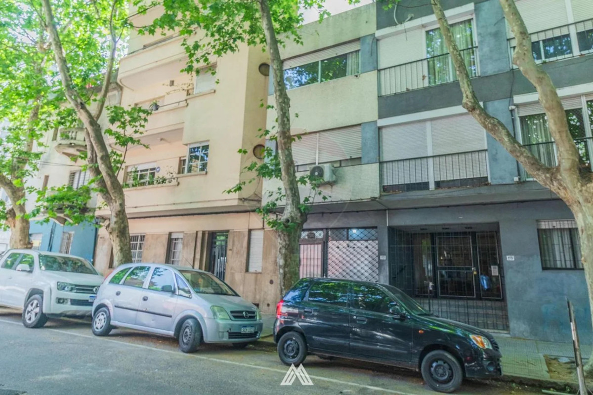 Alquiler Apartamento Cordón Sur Planta Baja 2 dormitorios Patio