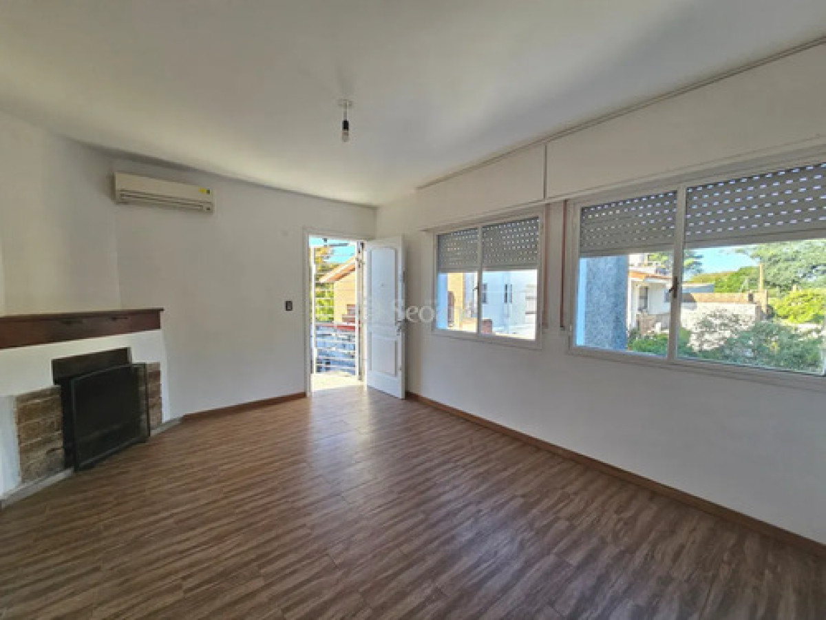 Venta Caramuru Y Motivos De Proteo - Proximo Al Mar Con Cochera PH DE ALTOS