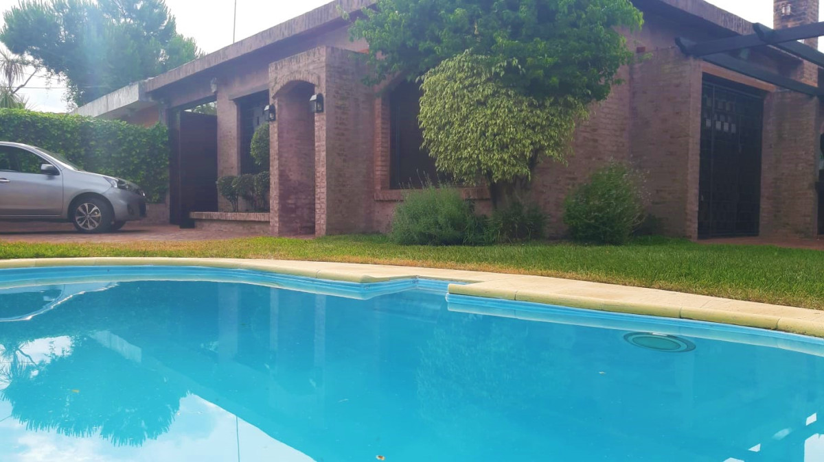 Horacio Quiroga: Impecable Chalet próximo Arocena & Alte. Harwood.-