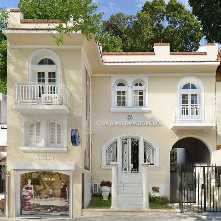 Prox Shopping Punta Carretas Residencia de Categoría y Estilo en Optimo estado de conservación y mantenimiento Ideal Empresa u opciones múltiples.-