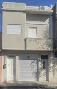 Excelente apto y ubicación a media cuadra de Plaza Independencia en venta, Carmelo