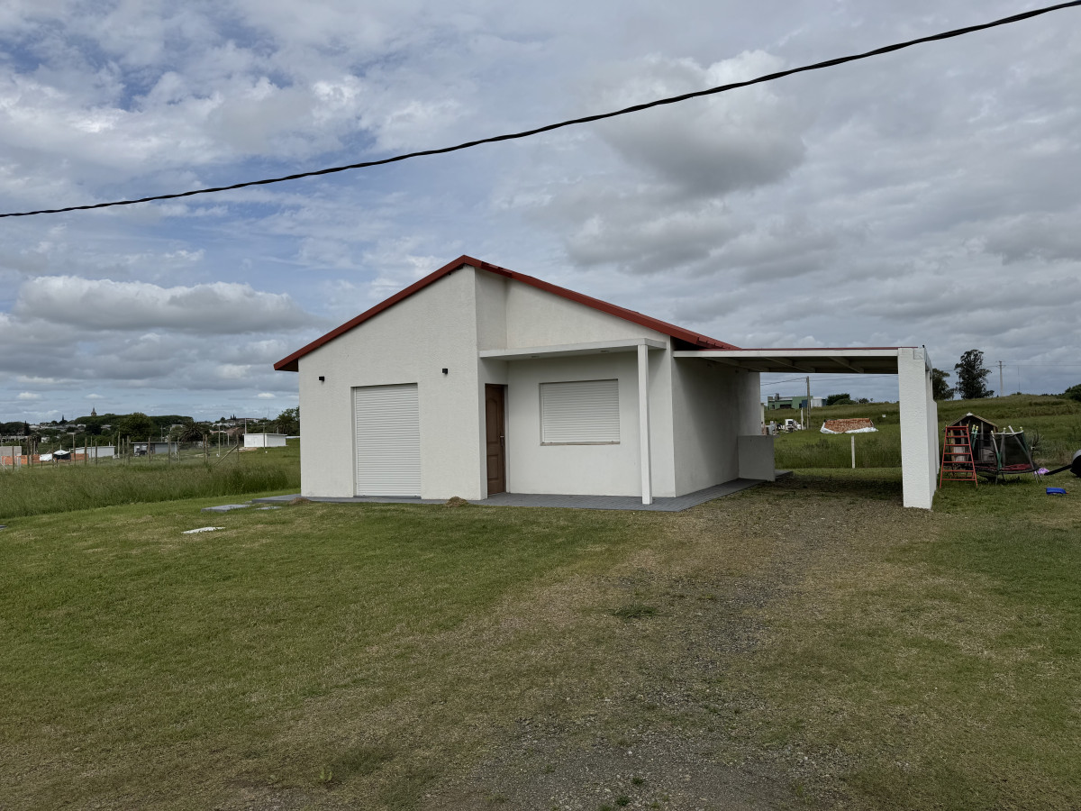 Oportunidad en Loma Verde - casa nueva con 2 dormitorios y hermoso patio