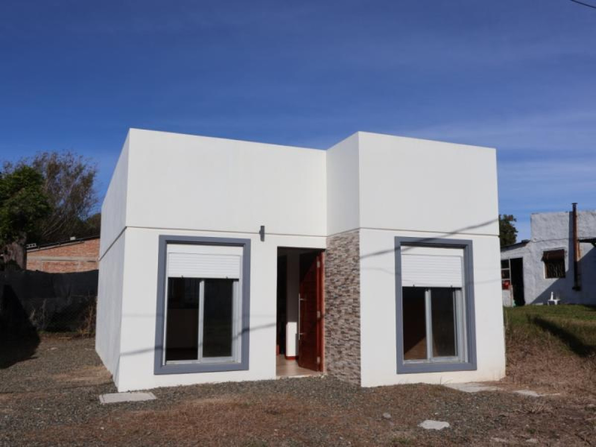 Casa de 1 dormitorio en excelente estado en Nueva Helvecia