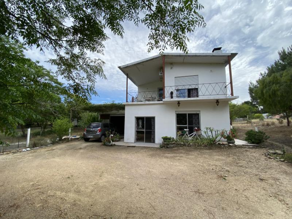 Muy Buena Casa en venta de 2 dormitorios en Balneario Brisas Del Plata.