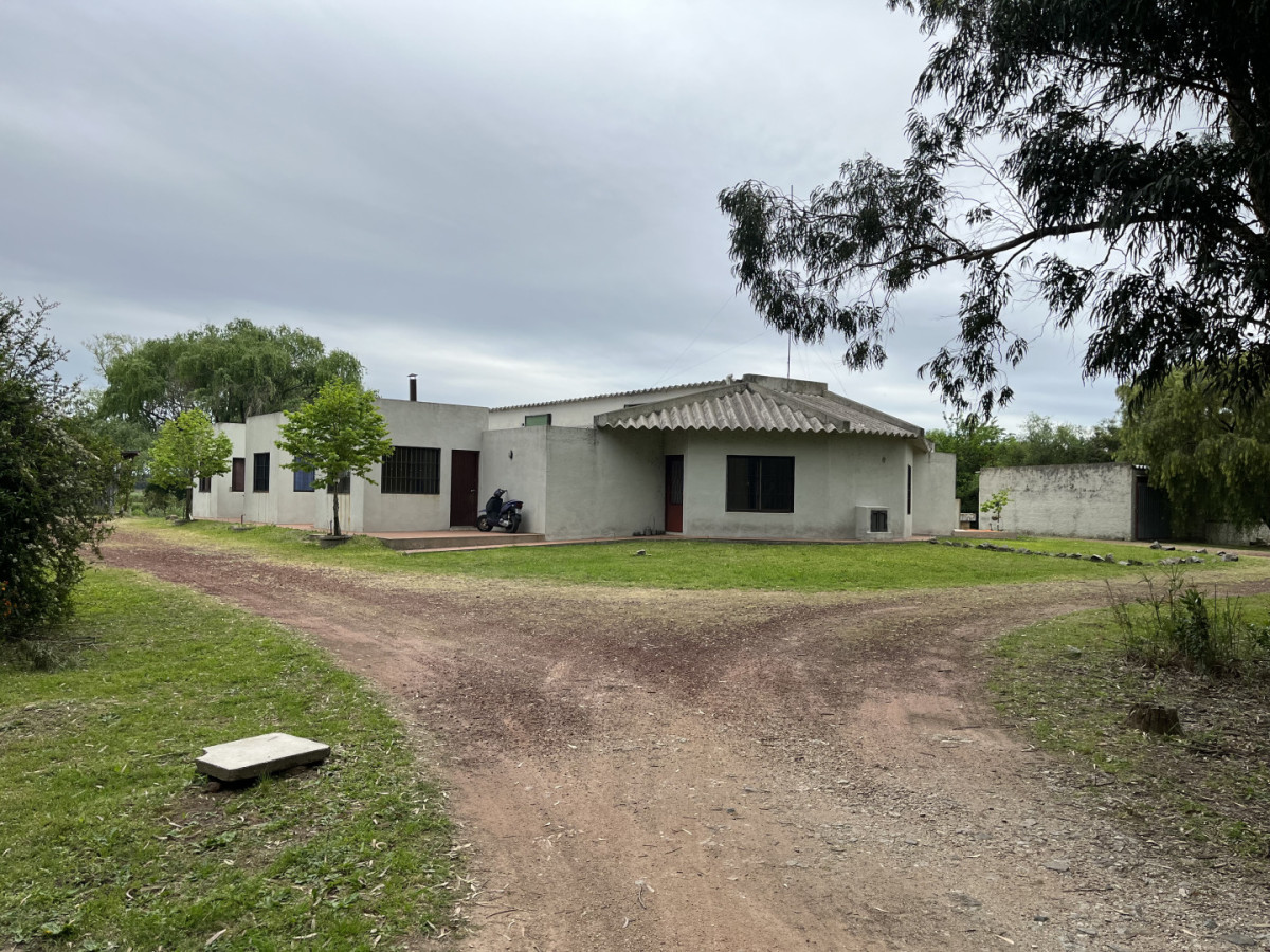 Chacra con 6 aptos en venta muy bien ubicada en Colonia Estrella ruta 21.