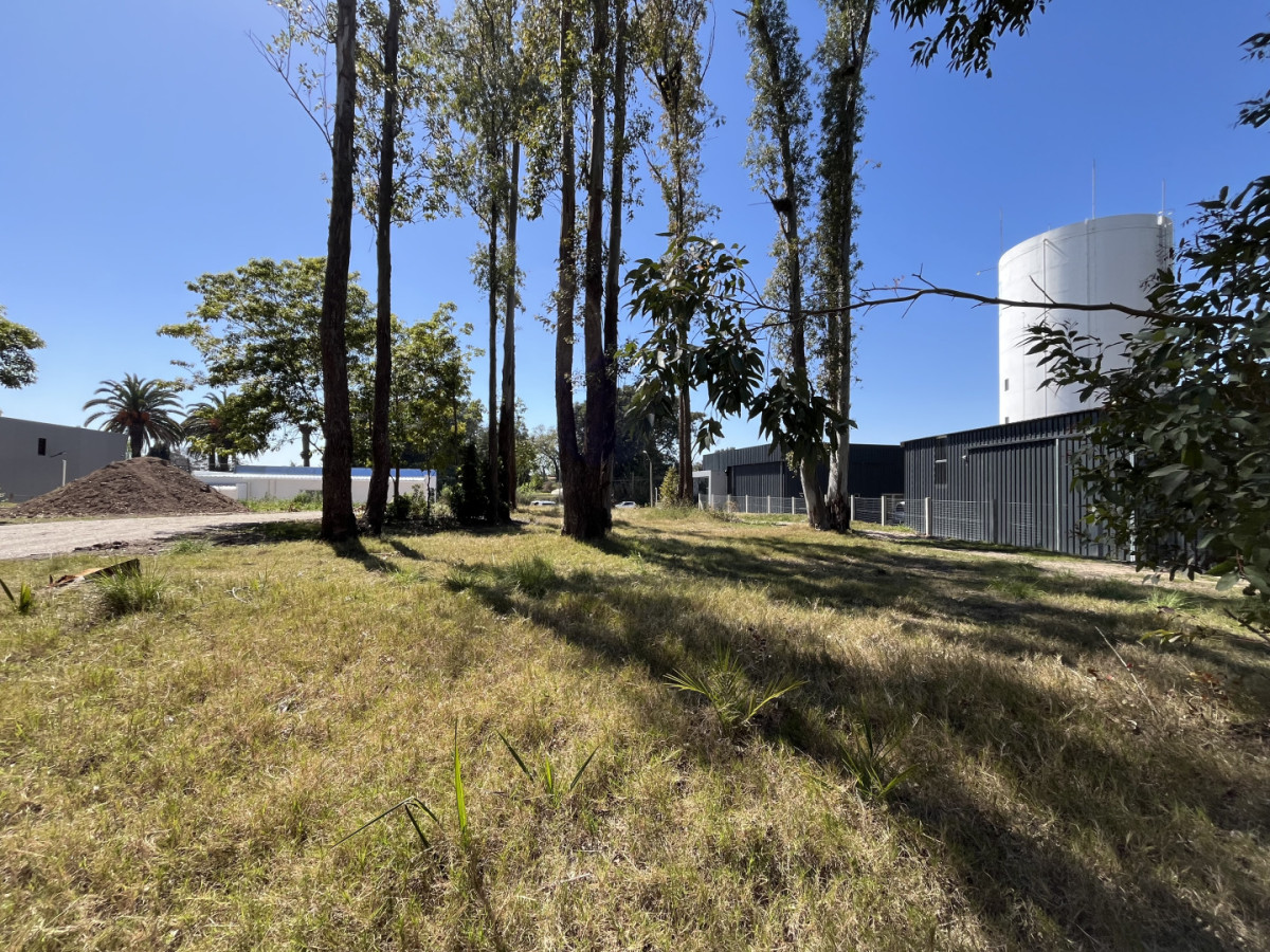 Terreno N 9 manzana A en Urbanización Parque Jousten.