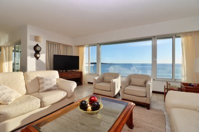 Apto en Alq. 4 dormitorios en Pda. 19 de la Mansa 