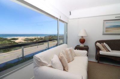 Penthouse en Alq. Pda 32 de Playa Brava, Punta del Este 
