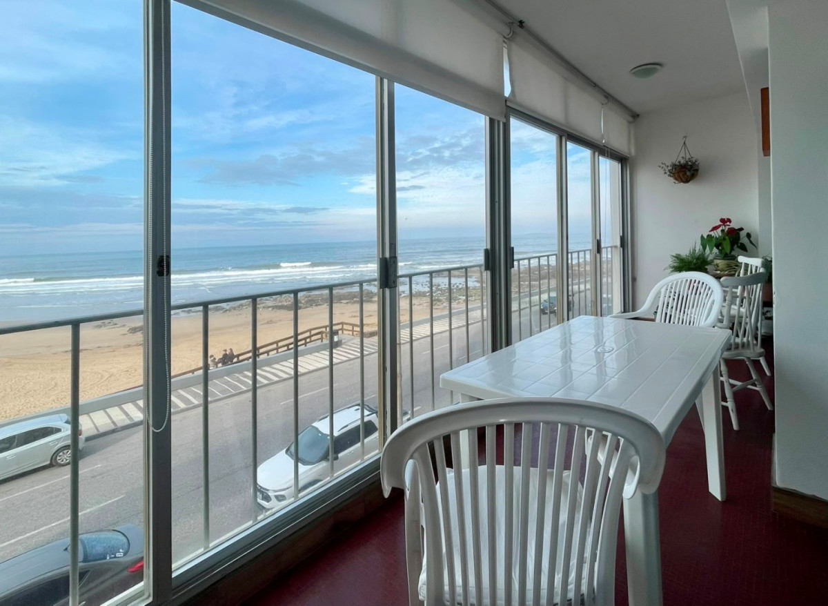 Apartamento con vista al mar, 1 dormitorio. Peninsula