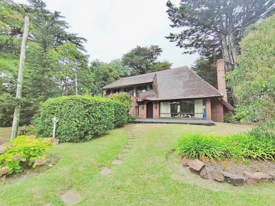 Chalet en Lugano, Punta del Este