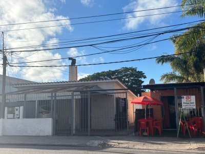 Terreno y casa en venta con excelente potencial de desarrollo