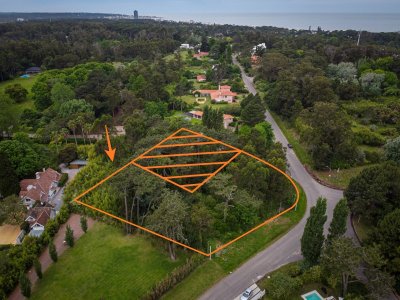 TERRENO EN VENTA ESQUINERO RINCÓN DEL INDIO 