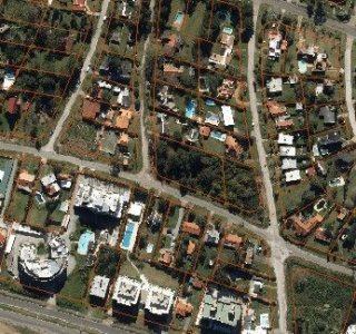 Terreno en venta Pinares 
