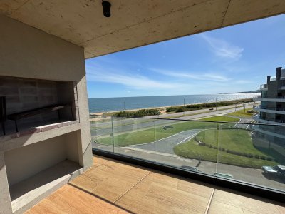 Apartamento en alquiler de verano, 2 dormitorios primera linea mansa