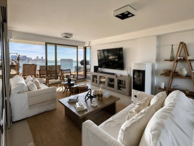 Apartamento en venta con vista 3 dormitorios, Punta del Este