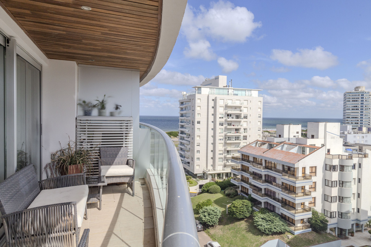 Apartamento 2 dormitorios a pasos del mar en alquiler temporal