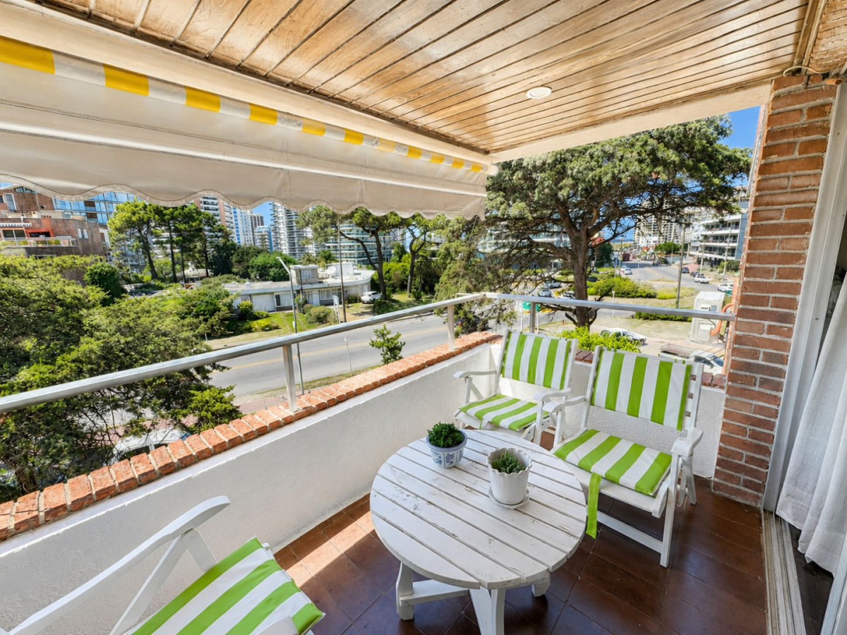 Apartamento 2 Dormitorios 2 Baños Aidy Grill