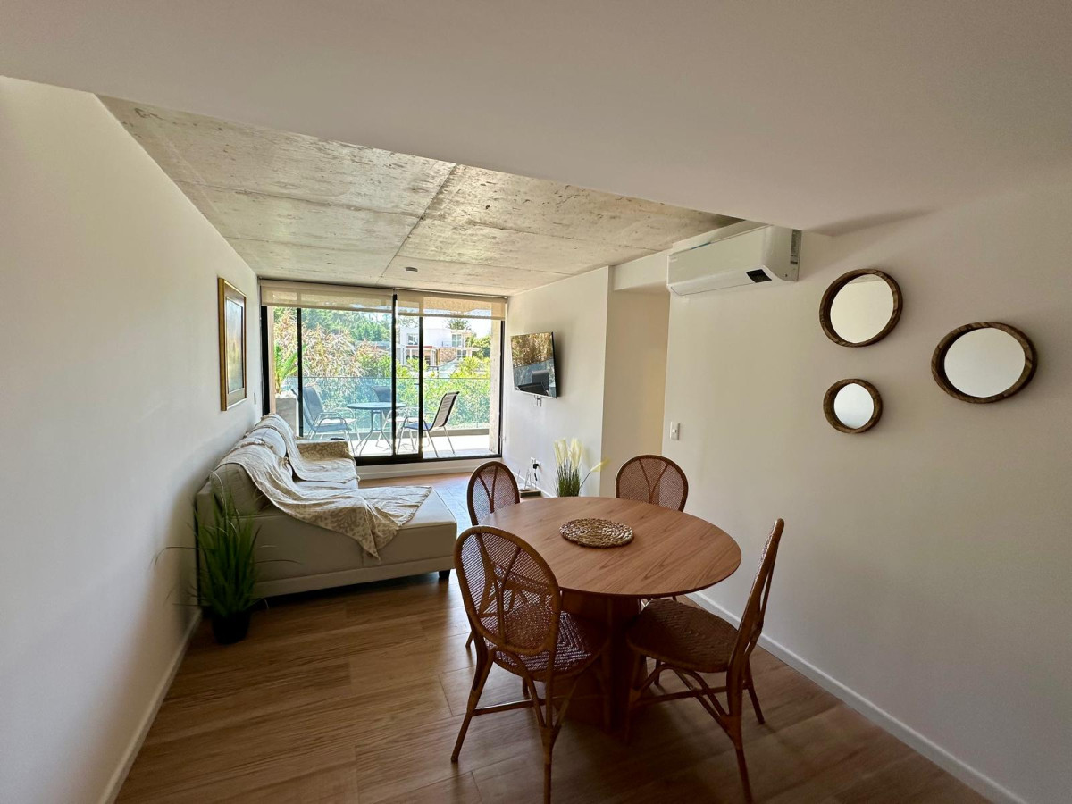 Apartamento en Playa Mansa