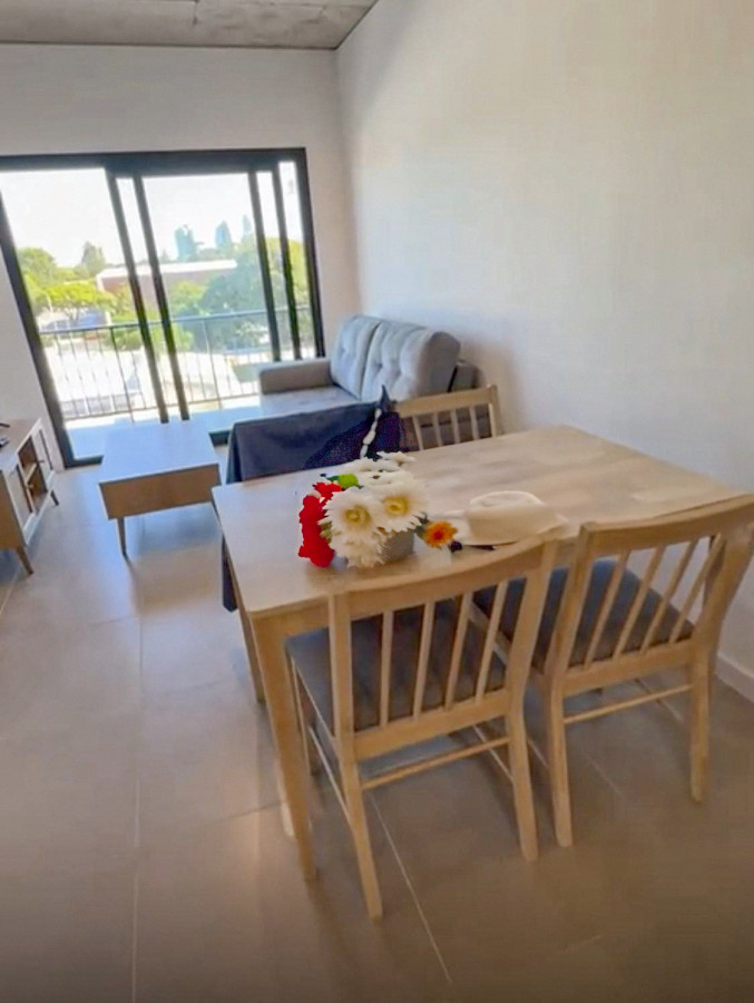 Venta Apartamento céntrico 2 Dormitorios 1 Baño