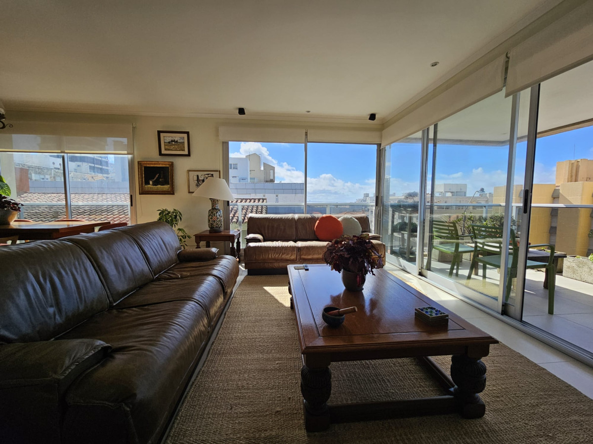 APARTAMENTO EN VENTA - PENINSULA 