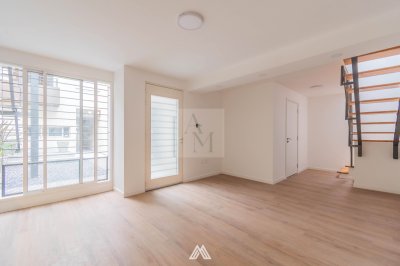 Venta de espectacular duplex de dos dormitorios en Tres Cruces ANV