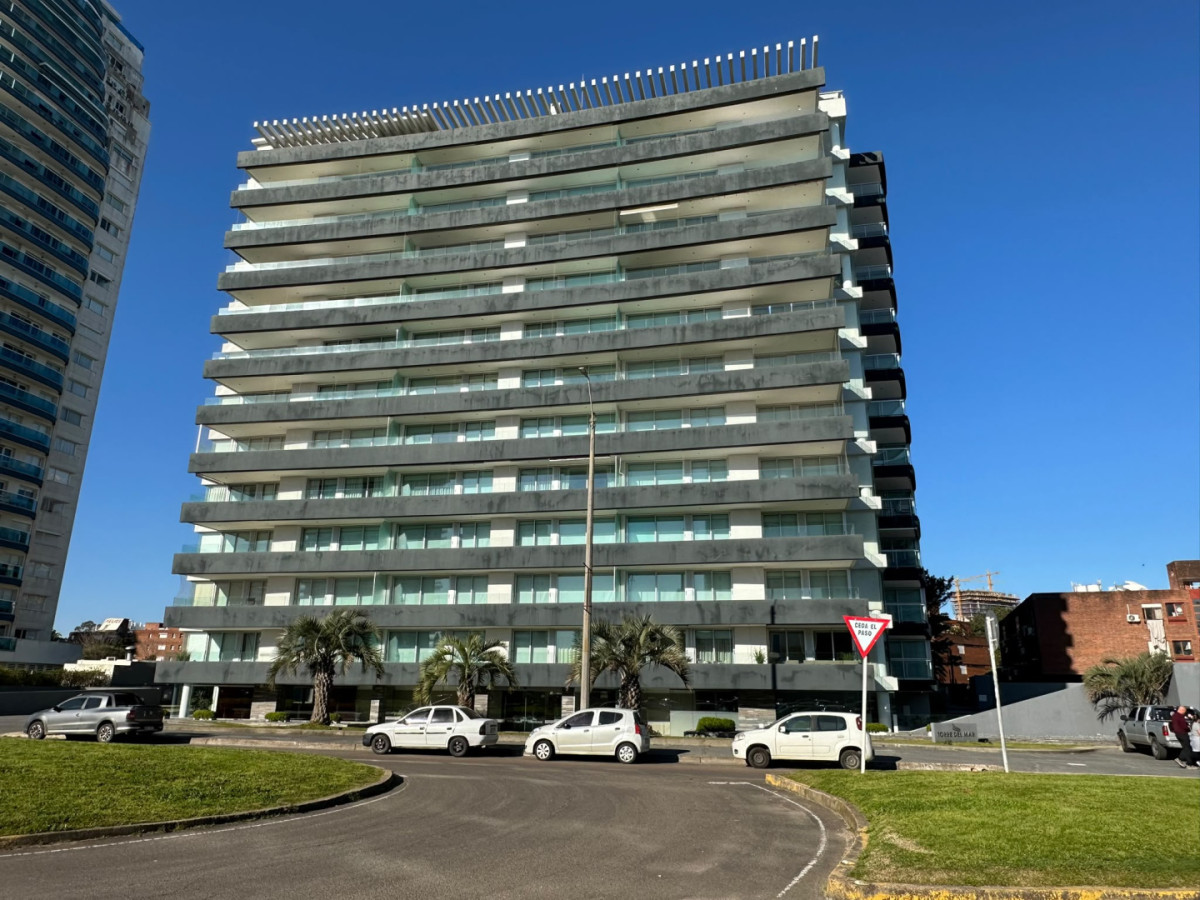 Exclusivo apartamento con vista y balcón de ensueño! 