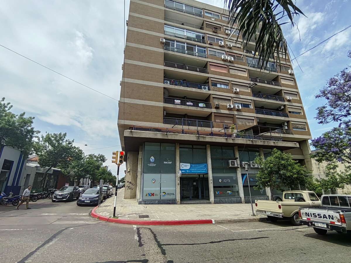 Amplio Apartamento en pleno Centro