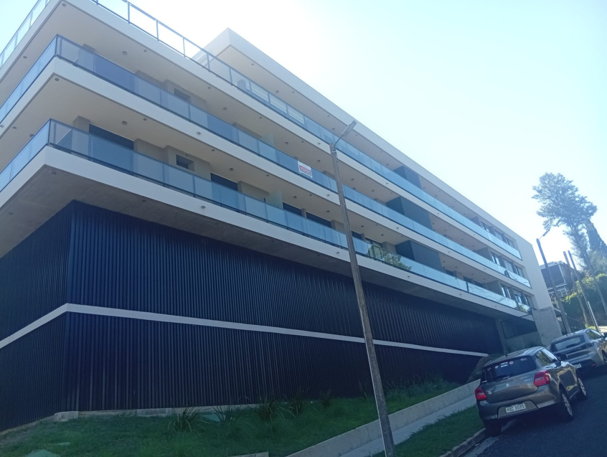 Apartamento en Zona Residencial 