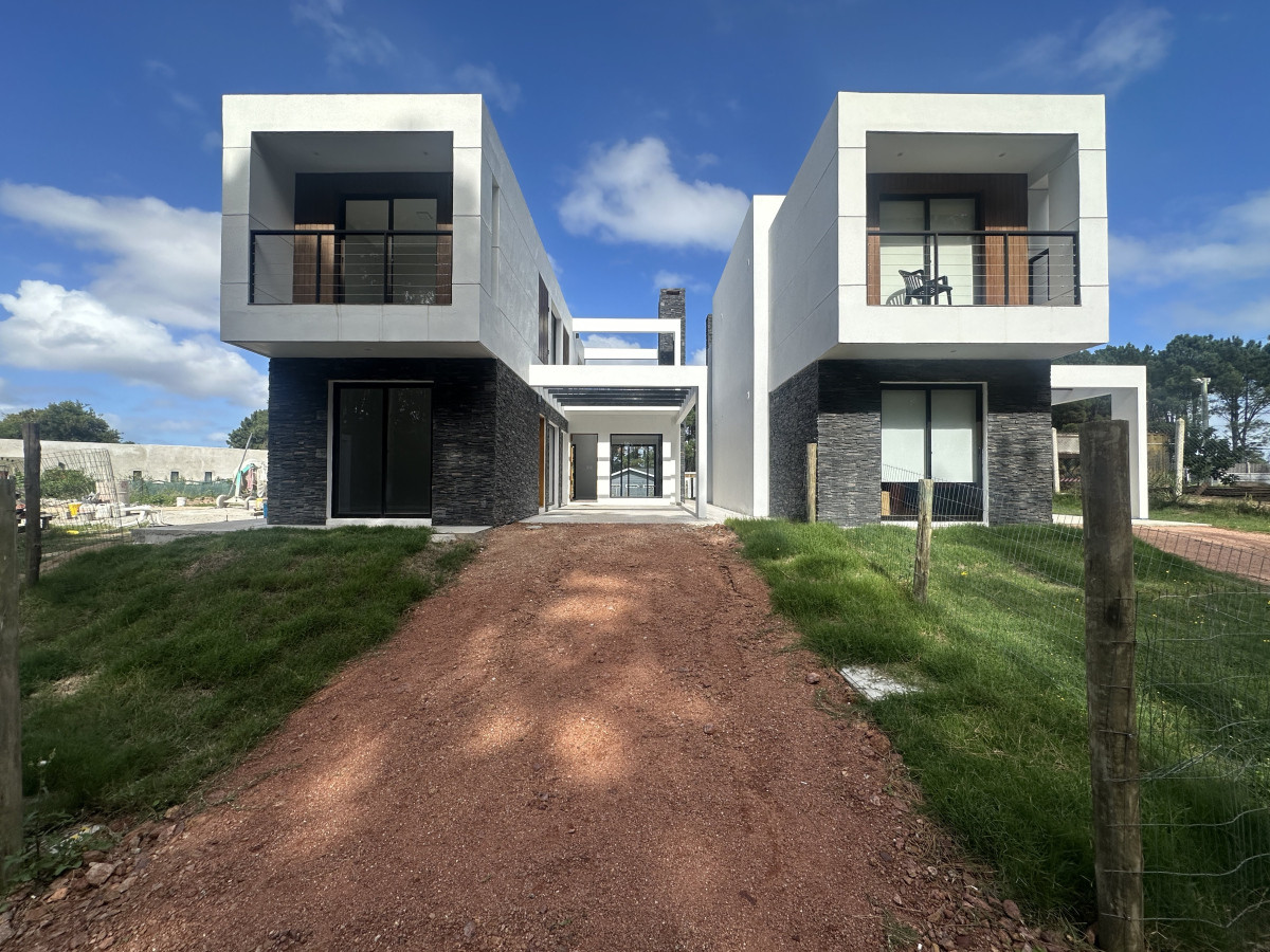 Casa en venta en Parque Burnett de Punta del Este