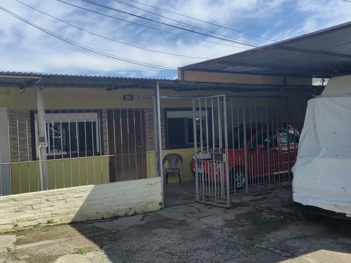 Casa comoda con cochera en zona Sur
