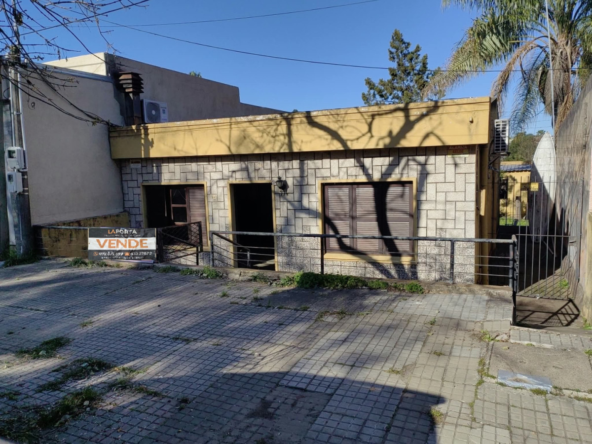 Casa en venta a pocas cuadras del centro, Salto.