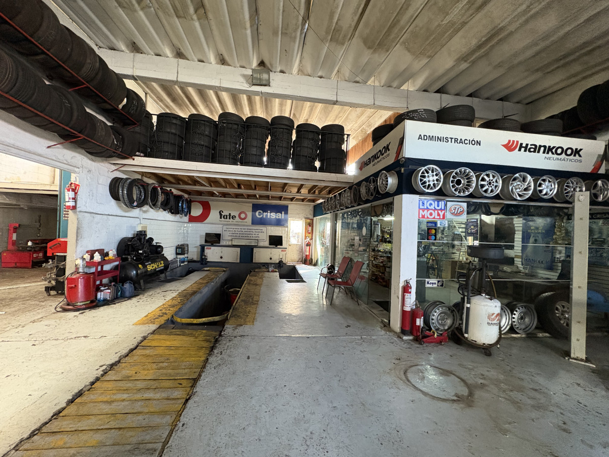 Local Comercial En Vent aen el centro de Maldonado