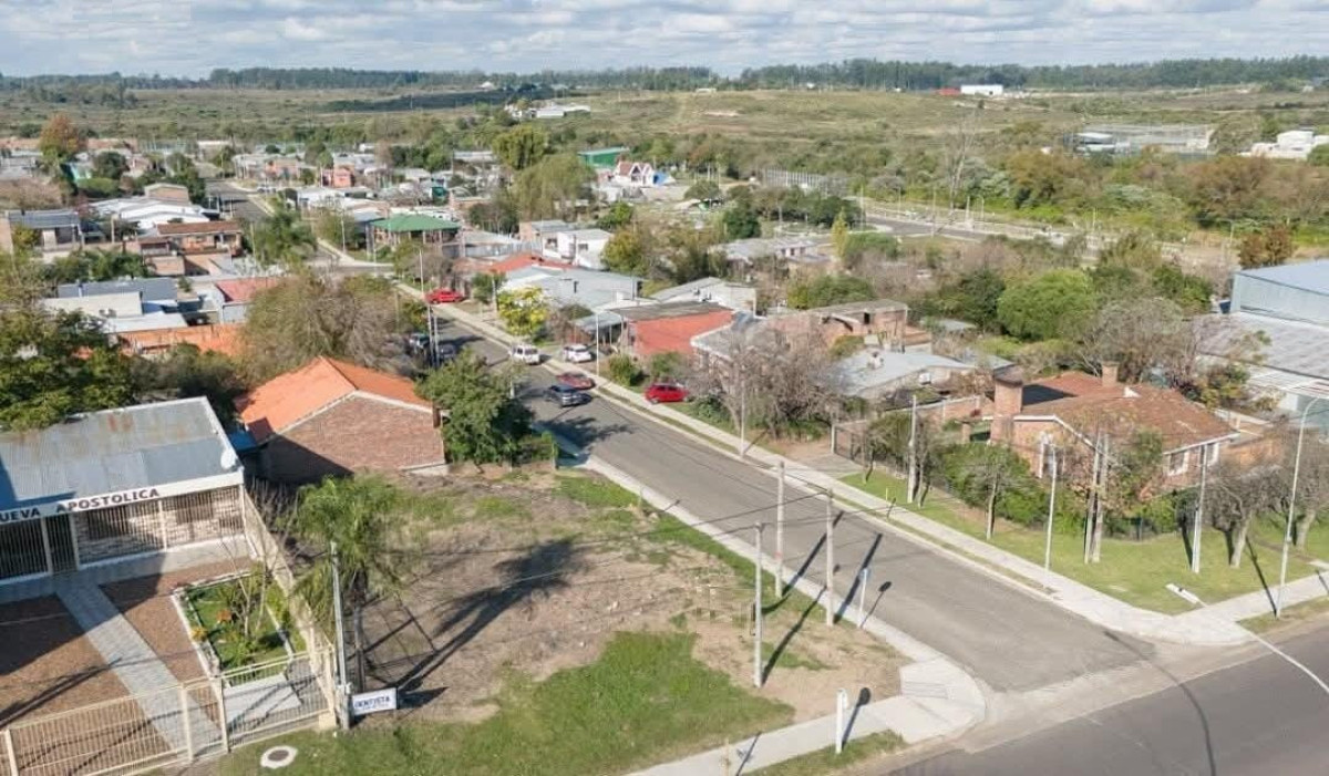 Excelente Terreno en esquina a pocas cuadras del Shopping