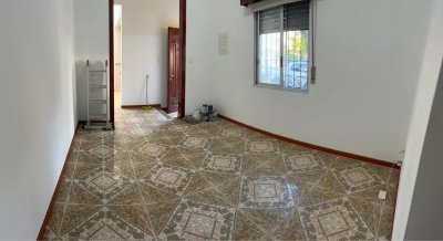 Alquiler apto tipo casa 1 dormitorio en Buceo 
