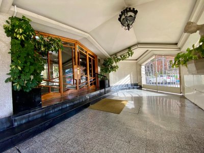 Alquiler apartamento 2 dormitorios - Dos Balcones - 2 baños - Cordón Sur